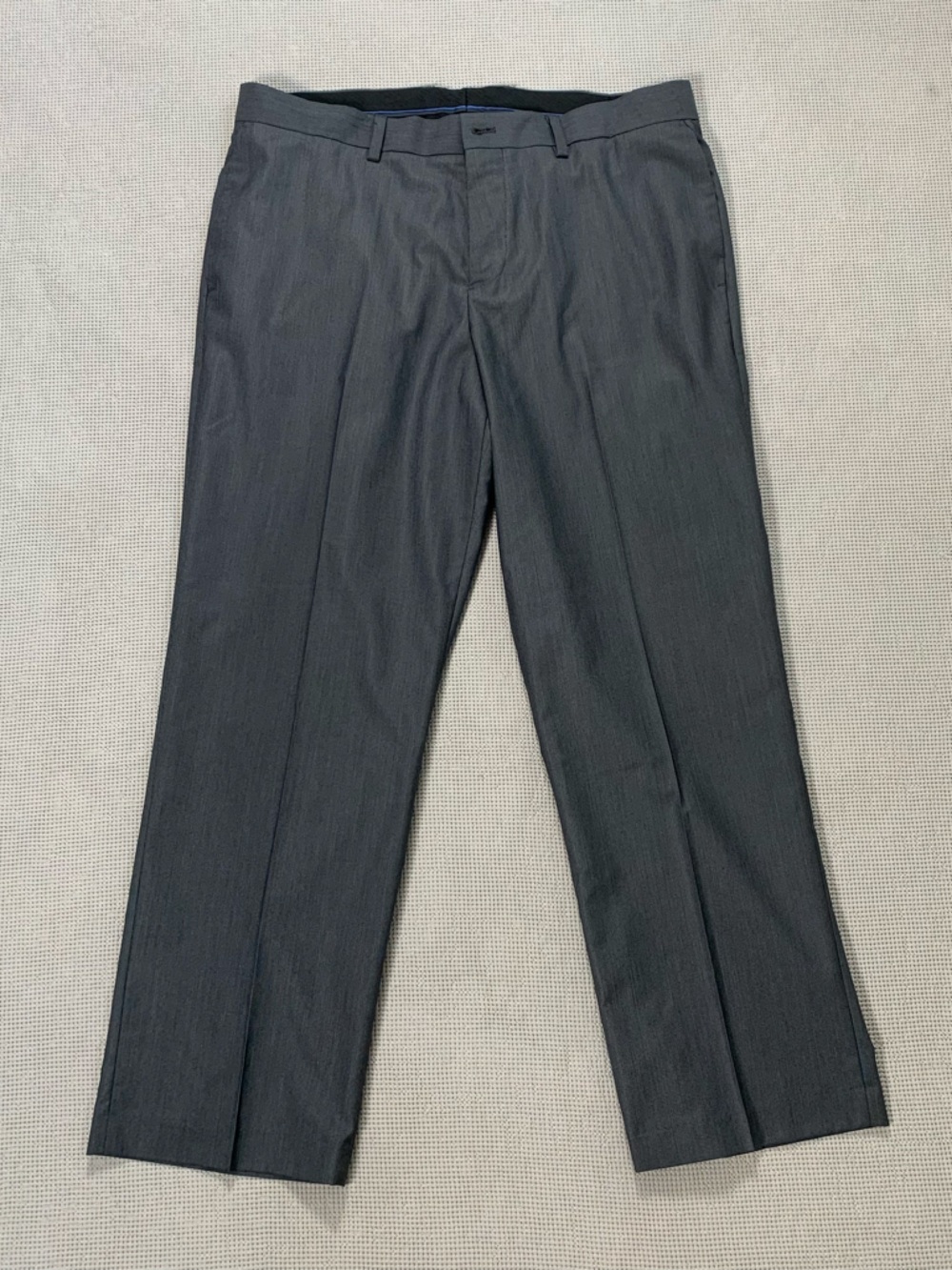 Van Heusen Men's Charcoal Dress Pants 36/29 Straight Leg Office Classic